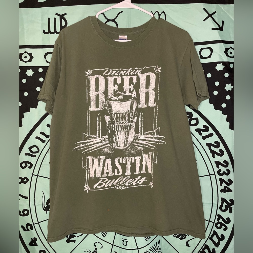 2011 Luke Bryan tee
